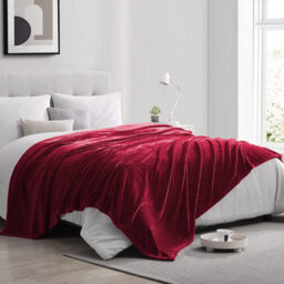 Ameha Fleece Plain Blanket, Lightweight & Reversible Throw For Travel, Bed & Sofa Blanket, Red King 200X240Cm - thumbnail 9
