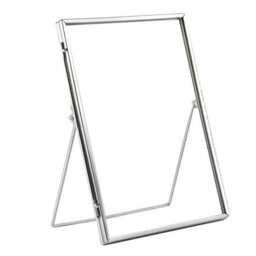 "Nicola Spring Standing Metal Photo Frame - 6"" X 8"" - Silver - Picture Frame Freestanding Frame Display Poster Frame" - thumbnail 1