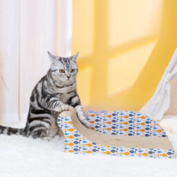 Nobleza Cat Scratcher, Reversible Use Cat Scratching Board, Curved Cat Scratch Lounge Bed Sofa With Catnip - thumbnail 3