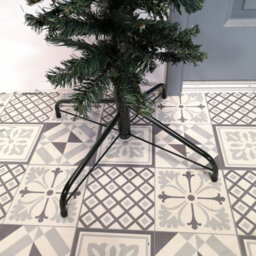 Samuel Alexander 2.4M (8Ft) Tall Single Door Indoor Christmas Tree Arch In Green - thumbnail 6