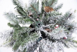 Shatchi Pre Lit Potted Snow Flocked Christmas Tree With Pine Cones And Red Berries Snowy Tips 80-100 Warm White Led Lights - thumbnail 5