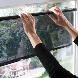 Clarsen Roller Blind With Suction Cup Sunscreen, Instant Fit Blinds With Glare Reduction & Privacy Protection, 150Cm X 45Cm - thumbnail 2