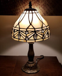 K Living Kilbride Tiffany Bronze Table Lamp And Leaded Cream Marble Wash Glass Shade - thumbnail 6