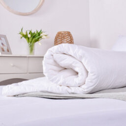 Lancashire Textiles 1Tog Cotton Double Duvet Anti-Allergic Lightweight Blanket For Deep And Comfortable Sleep- 200 X 200Cm - thumbnail 3