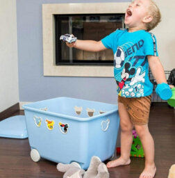 B2C Mobile Toy Storage Box Container Kids Room Cute Wheeled Rolling Bin Organizer Blue - thumbnail 2