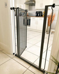 Safetots Extra Tall Metal Safety Gate Pressure Fit, 75Cm - 82.6Cm, Slate Grey, 104Cm In Height, Extra Tall Baby Gate - thumbnail 7