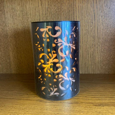 Flower Design Real Wax Led Candle - Battery Powered Handcrafted Faux Flameless Floral Pillar Candlelight - H15 X 10Cm, Black - image 1