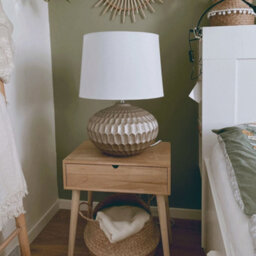 Beliani Bedside Table Lamp - Ceramic Body, Gold Concave Base, White Fabric Shade - W38 X D38 X H51Cm - thumbnail 1