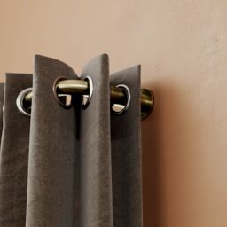 GoodHome Elasa Gold Brass Effect Metal & Plastic Curtain Pole Angle Bracket Extendable - thumbnail 4