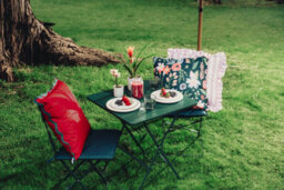 Hayward 50 X 50Cm Outdoor Cushion, Wine Red Scalloped Edge Design, Shower-Resistant Square Cushion For Garden & Patio - thumbnail 5