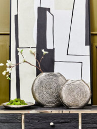 Orsina Silva Large Oak Effect Silver Finish Vase - thumbnail 3