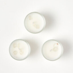 Homescapes Fresh Linen Crystal Scented Candle Set, Pack Of 3 - thumbnail 3