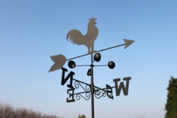 Garden Market Place Weathervane - Cockerel Steel Weathervane With Ground Spike And Wall Fixing.