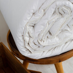 Slumberdown Wonderful Wool Heavy Weight Duvet - Natural Warmth For Winter & 2 Wool Pillows - thumbnail 5