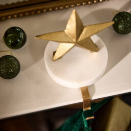 Dibor Marble And Gold Star Decorative Stocking Hook Fireplace Stocking Holder Christmas Stocking Holder - thumbnail 5