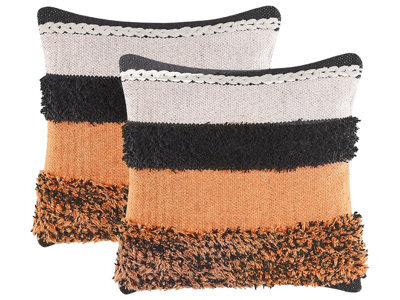 Beliani Set Of 2 Decorative Cushions Mihalgazi Cotton 45 X 45 Cm Multicolour Striped - image 1