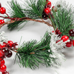 Amorly 4Pcs Mini Christmas Candle Ring Wreaths, Red Berry Pine Leaf Design, Decorative Small Wreath For Pillar Candles Table Centrepiece - thumbnail 6