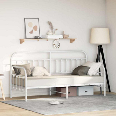 Berkfield Daybed Frame In White, 75X190 Cm, Made Of Steel - image 1