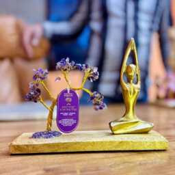 Serenityy Gemstone Yoga Garden - Sukhasana Pose - Amethyst Tilted Tree With 100 Chipstones - Gold And Purple