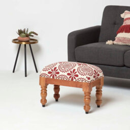Homescapes Cassia Red Geometric Footstool, 50 X 30 X 40 Cm - thumbnail 2