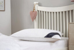 Littens Junior Cot Bed Goose Feather & Down Pillow, Kids, Toddler, Cotton (40Cm X 60Cm) - thumbnail 3