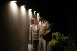 Osram Endura Bricklume Solar Outdoor Wall Light Sensor 3W 300Lm Ip65 Protection - thumbnail 4