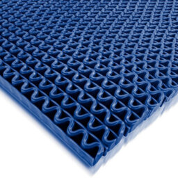 Floordirekt Anti Slip Wet Area Hygiene Mat Barefoot Pvc Antibacterial Uv Resistant Drainage Blue 90 X 200 Cm - thumbnail 5