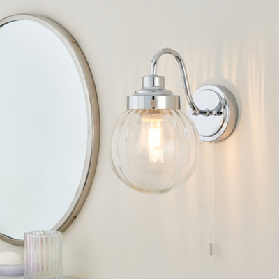 Harbour Studio Regan Gloss Bathroom Wired Led Wall Light - image 1