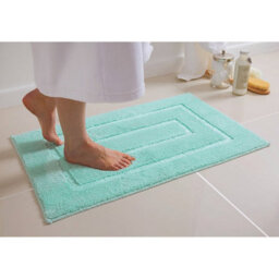 Plush Bath Mat In Seafoam Green, Soft Polyester Shower Mat, Made From Ultra Absorbent Polyester With Anti-Slip Backing, 80 X 50Cm - thumbnail 1