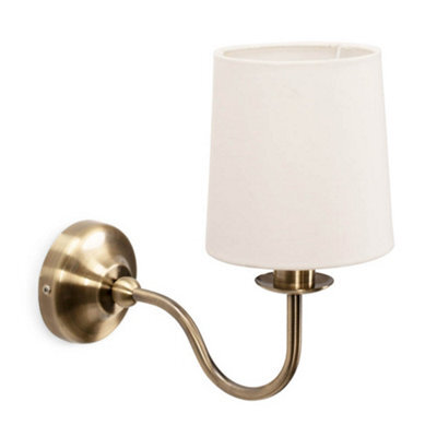 Valuelights Memphis Traditional Antique Gold Wall Light Fitting With A Fabric Lampshade - image 1