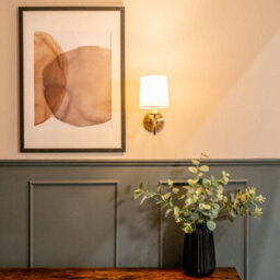 Valuelights Memphis Traditional Antique Gold Wall Light Fitting With A Fabric Lampshade - thumbnail 3