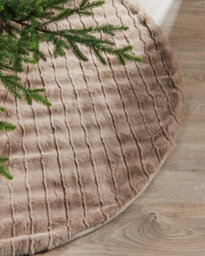 Werchristmas Mocha Faux Fur Tree Skirt With Bows 132 Cm - thumbnail 2