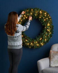 Werchristmas 1 M Pre-Lit Majestic Artificial Christmas Wreath, 100 Warm White Leds - thumbnail 6
