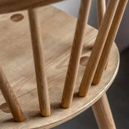 Xample Gallery Craft Oak Bar Stool With Light Brown Finish, Turned Legs & Back Spindles, Counter Height, Solid Oak & Oak Veneers - thumbnail 3