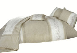 Rapport Home Wildberry Polycotton Duvet Set With Pillowcase - thumbnail 2