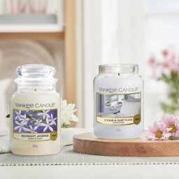 Yankee Candle Original Large Jar Scented Candle - A Calm & Quiet Place, 623G - thumbnail 3