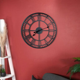 "Black Open Face 24"" Roman Numeral Indoor Or Outdoor Clock - Battery Powered Metal Wall Fence Clock For Home Or Garden - 60Cm Dia" - thumbnail 3