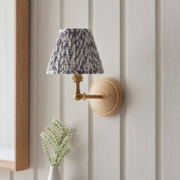 Luminosa Lighting Luminosa Wood Wing Ash Wood Wall Light With Pearl Grey Fabric Leaf Shade 16Cm B22 - thumbnail 3