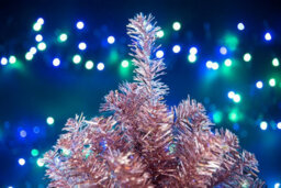 Shatchi 4Ft Rose Gold Christmas Tree Shiny Tinsels - thumbnail 2