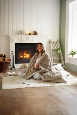 Deyongs Sandringham Taupe Faux Fur Heated Throw 130X170Cm Luxurious Electric Ultra-Soft Blanket 10 Temperature Settings - image 1