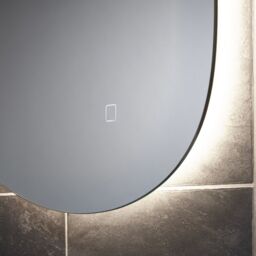 Sensio Mistral Curved Wall-Mounted Bathroom Illuminated Contemporary Colour-Changing Mirror (H)80Cm (W)55Cm - thumbnail 5