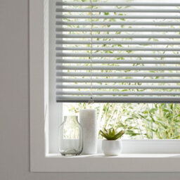 GoodHome Studio Grey Nickel Effect Aluminium Venetian Blind (W)90Cm (L)180Cm - thumbnail 1
