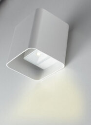 Luminosa Lighting Luminosa Biome Outdoor Led Up Down Light White, Ip54 540Lm 4000K 11X11X9.5Cm - thumbnail 3