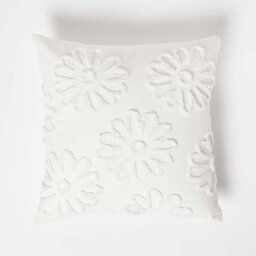 Homescapes Floral Daisy White Tufted Cotton Cushion 45 X 45 Cm