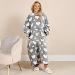 Ohs Heart Hoodie Blanket Extra Long Soft Oversized Wearable Throw - Black