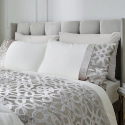 Catherine Lansfield Bedding Lattice Cut Velvet Duvet Cover Set With Pillowcases Natural - thumbnail 3