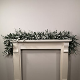 Samuel Alexander 1.8M Snow Flocked Lapland Christmas Garland With 150 Tips - thumbnail 1