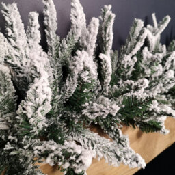 Samuel Alexander 1.8M Snow Flocked Lapland Christmas Garland With 150 Tips - thumbnail 6