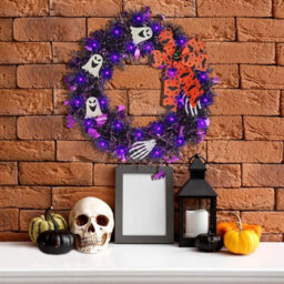 Amorly Light Up Halloween Wreath For Front Door, 13.8 Inch Ghost Wreath, Indoor Window, Wall, Party & Holiday Home Decorations - thumbnail 6