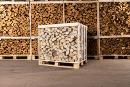 Fire Guru Giant Crate Kiln Dried Oak Firewood Logs 1M3